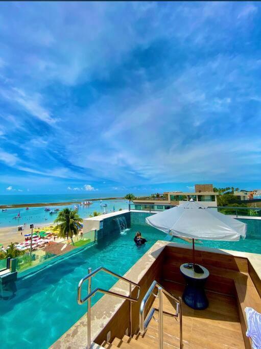 Flat Beira-mar Em